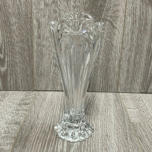 Vintage Oneida Crystal Augustina Bud Vase 8 Inch
